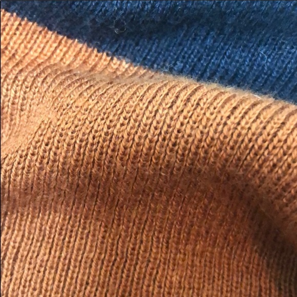 Banana Republic Crew Neck Striped Sweater Navy - Picture 5 of 5